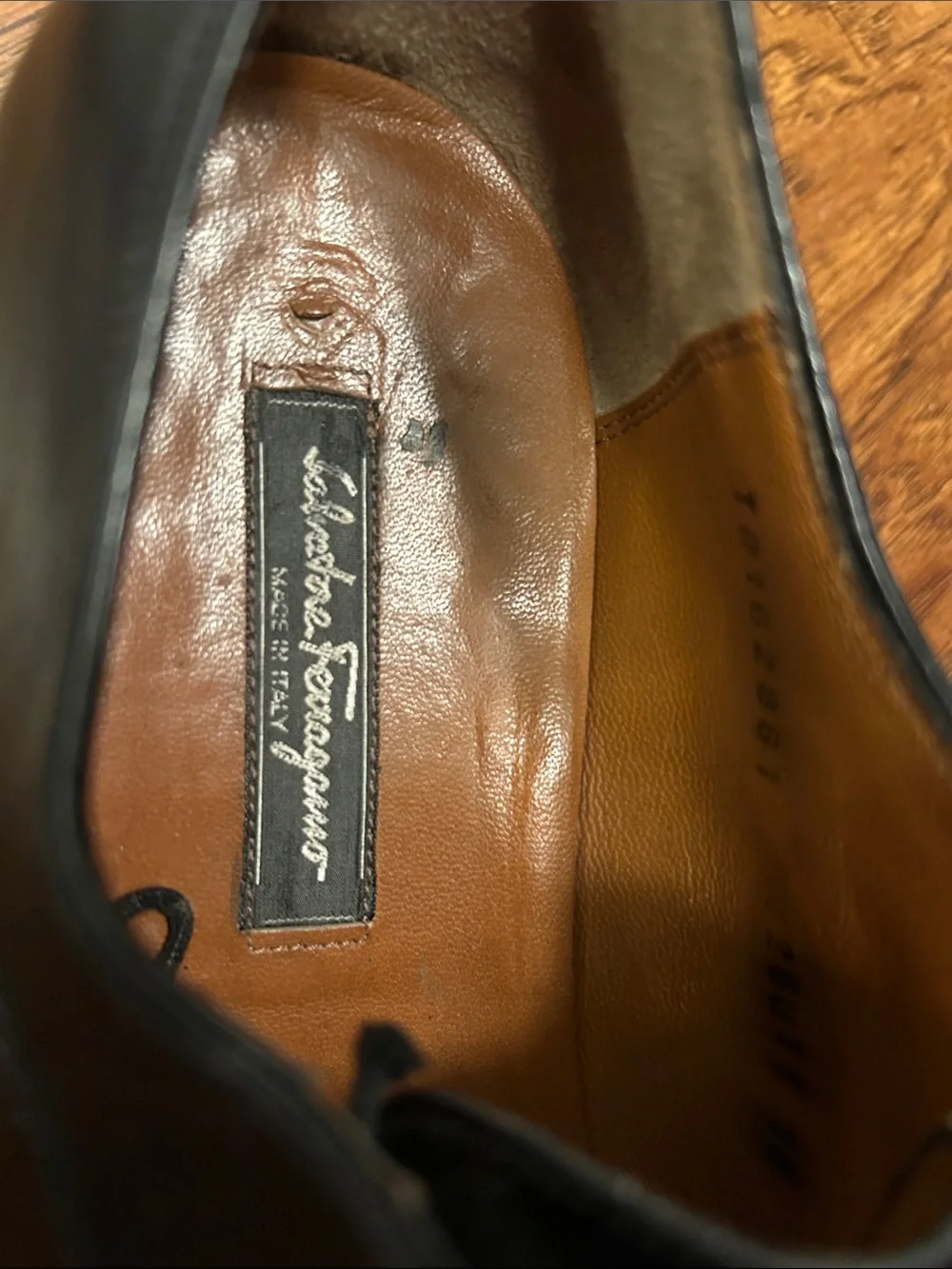 Salvatore Ferragamo Black Leather Cap-Toe Derby Shoes
